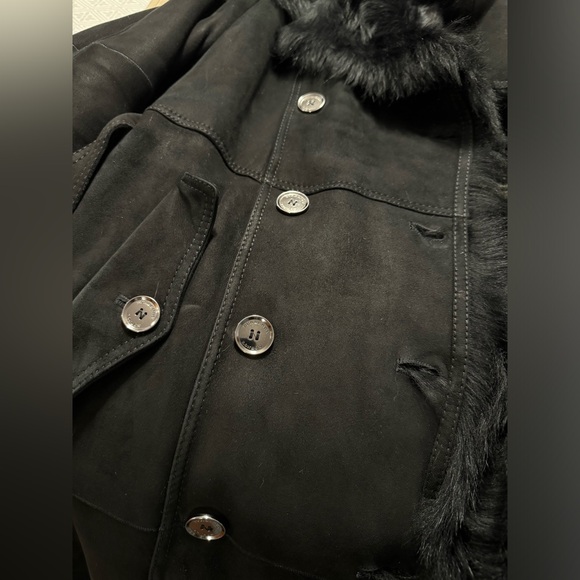 Burberry Hadston Shearling Trench Coat - Picture 10 of 13